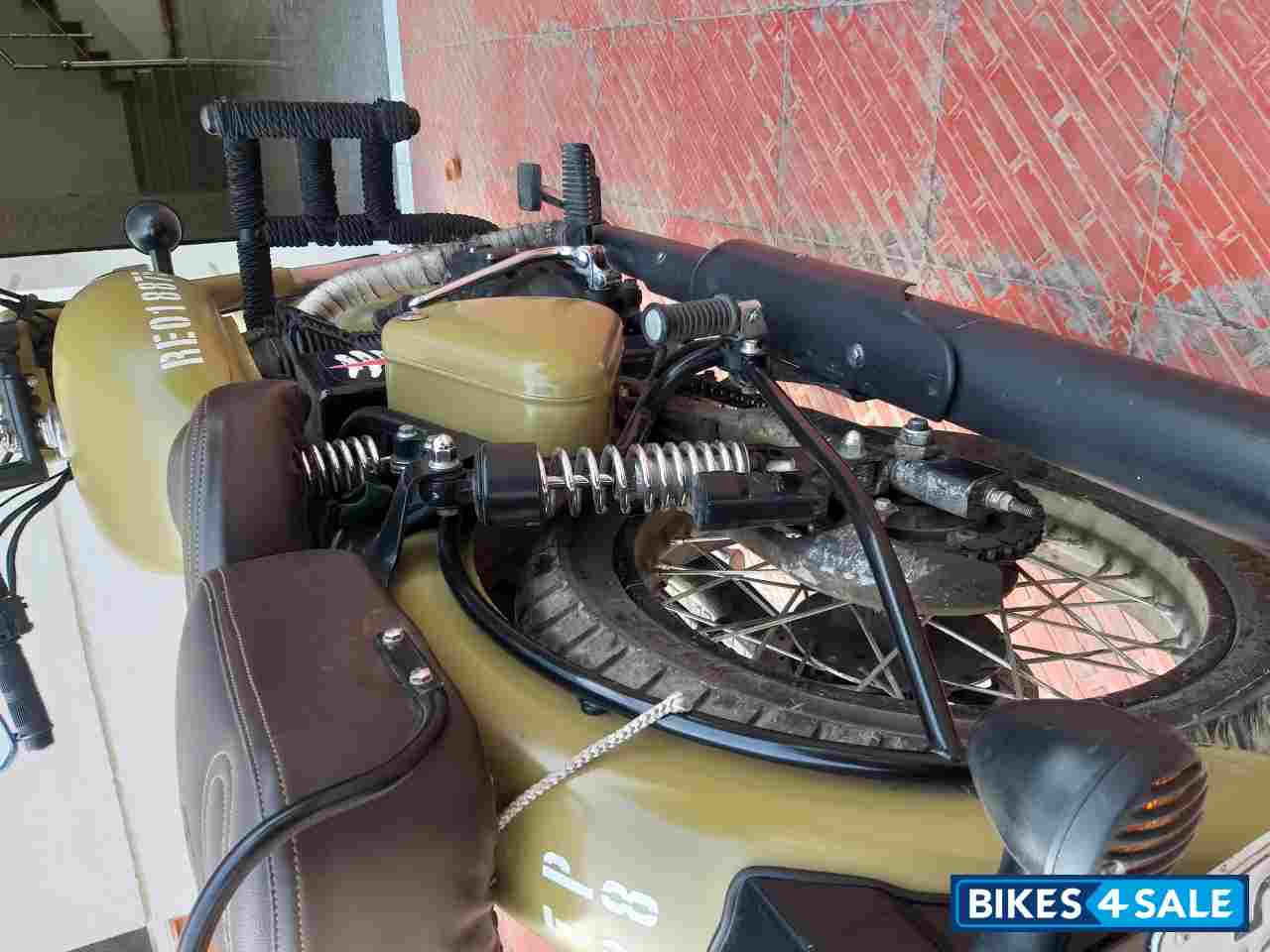 Royal Enfield Classic Signals Stormrider Sand