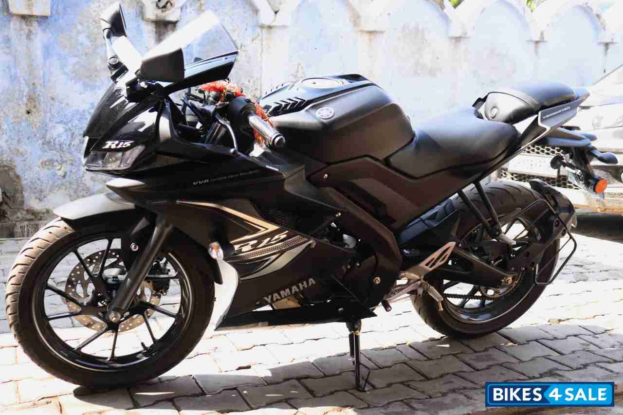 Yamaha YZF R15 V3 BS6