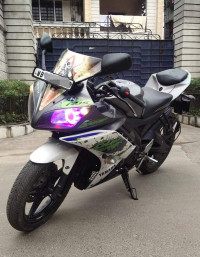 Yamaha YZF R15 V2