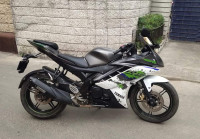 Yamaha YZF R15 V2