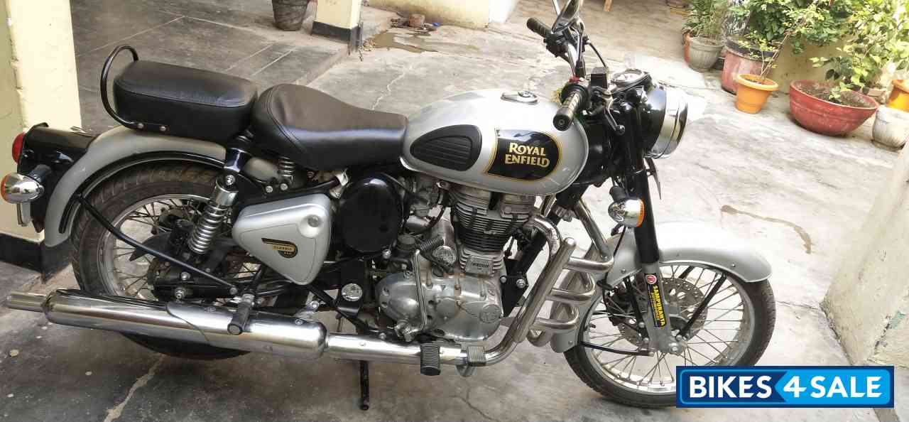 Royal Enfield Classic 350 Royal Enfield Classic 350