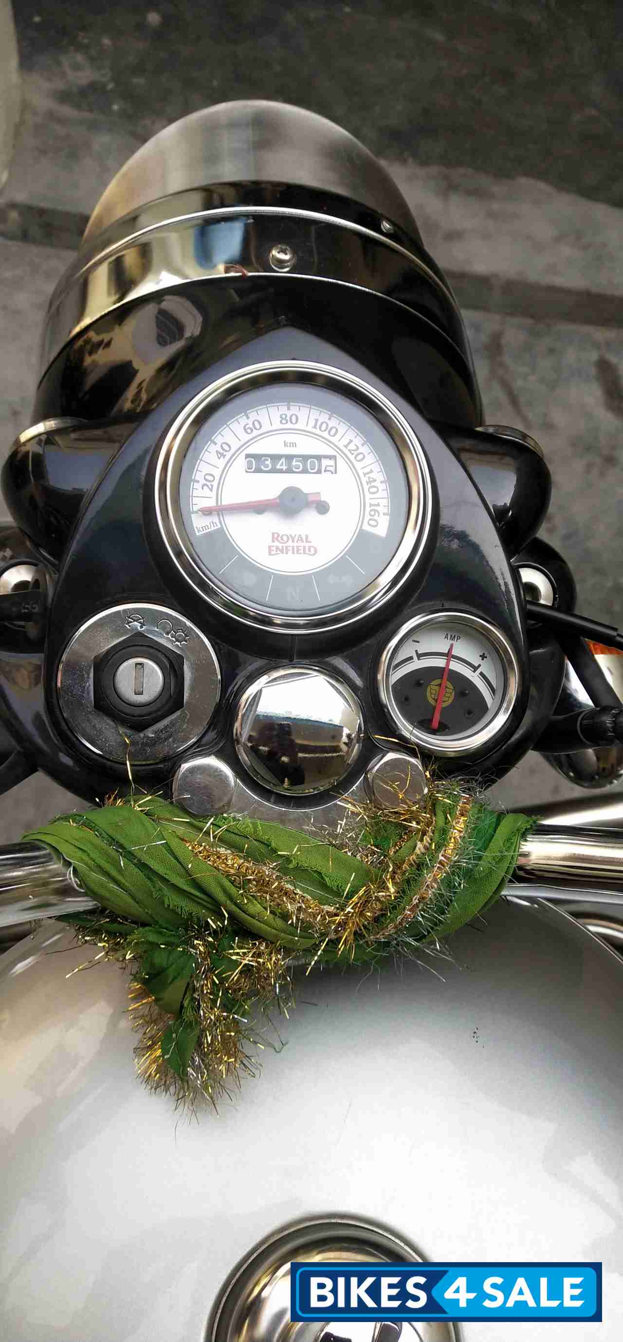 Royal Enfield Classic 350 Royal Enfield Classic 350