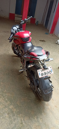 Red Bajaj Pulsar 200 NS