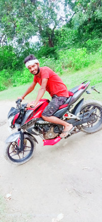 Red Bajaj Pulsar 200 NS