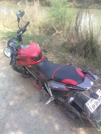 Red Bajaj Pulsar 200 NS
