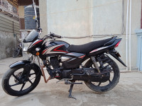 Black Honda CB Shine