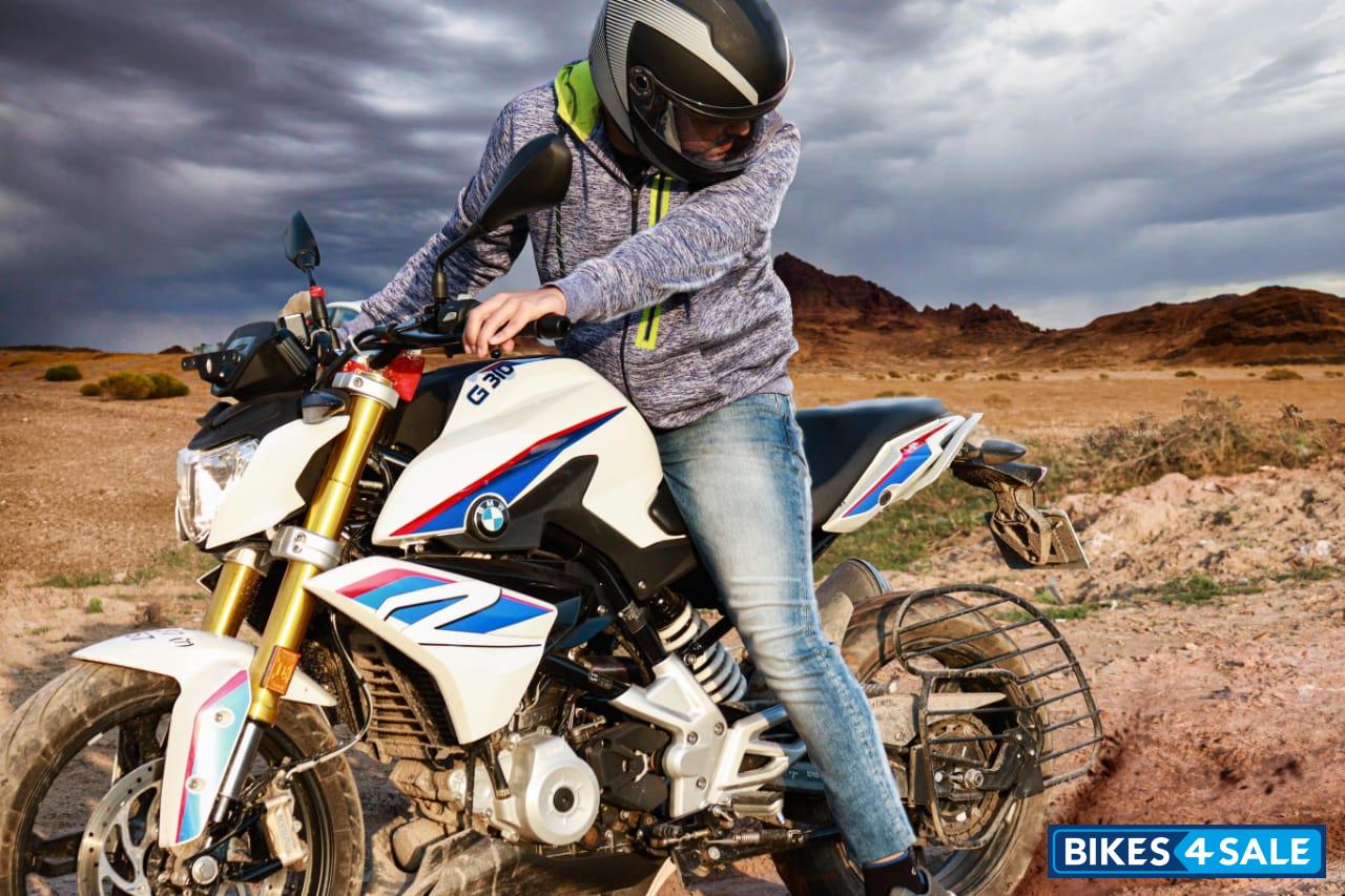 BMW G 310 R