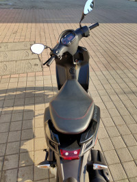 Carbon Black Aprilia SR
