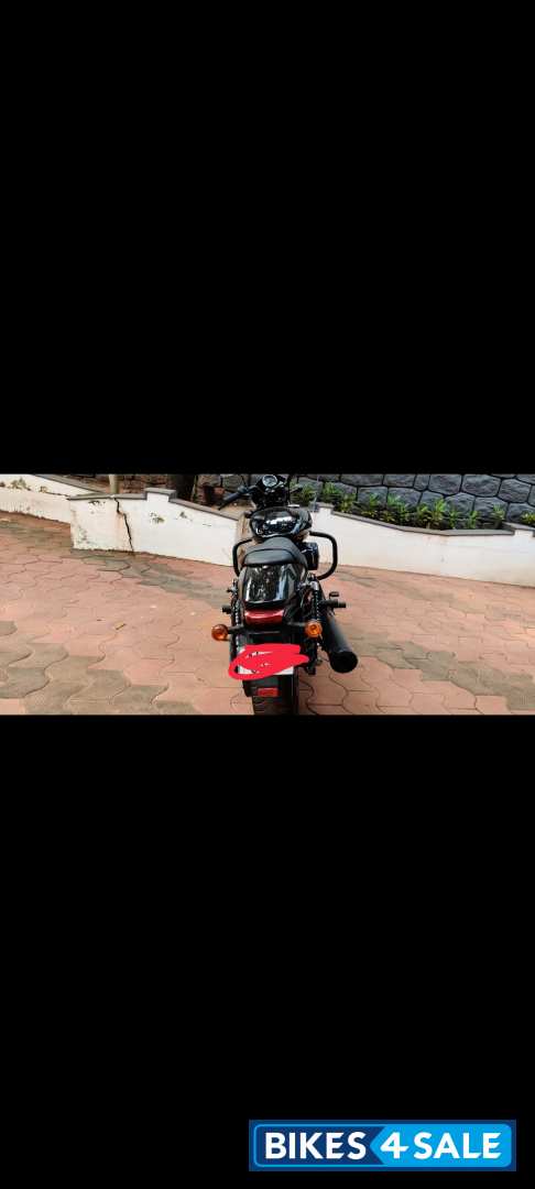 Blqck Harley Davidson Street 750