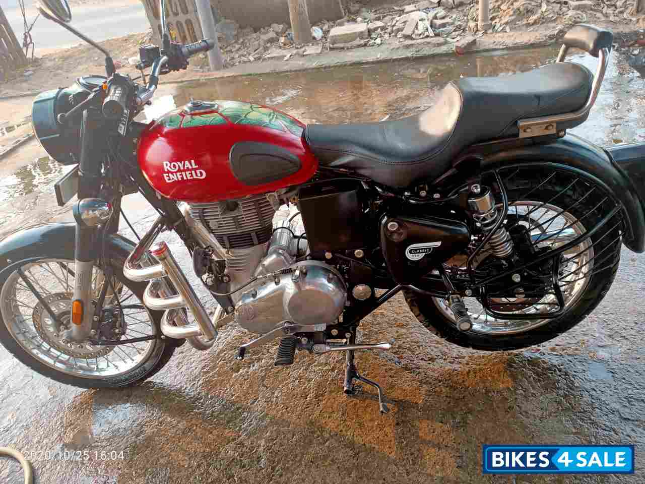 Royal Enfield Classic 350 Redditch Blue Royal Enfield Classic 350 Redditch Blue