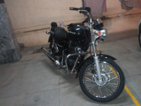 Black Royal Enfield Thunderbird 350