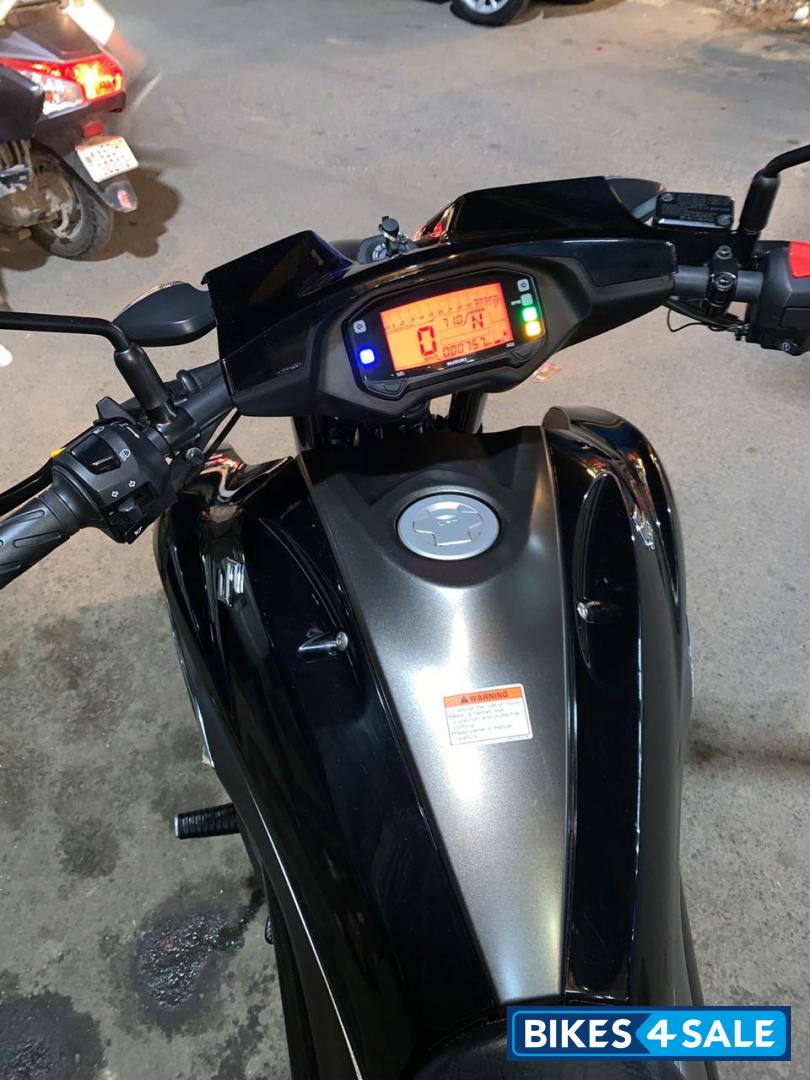 Black Suzuki Intruder 150 FI