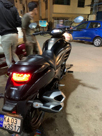 Black Suzuki Intruder 150 FI
