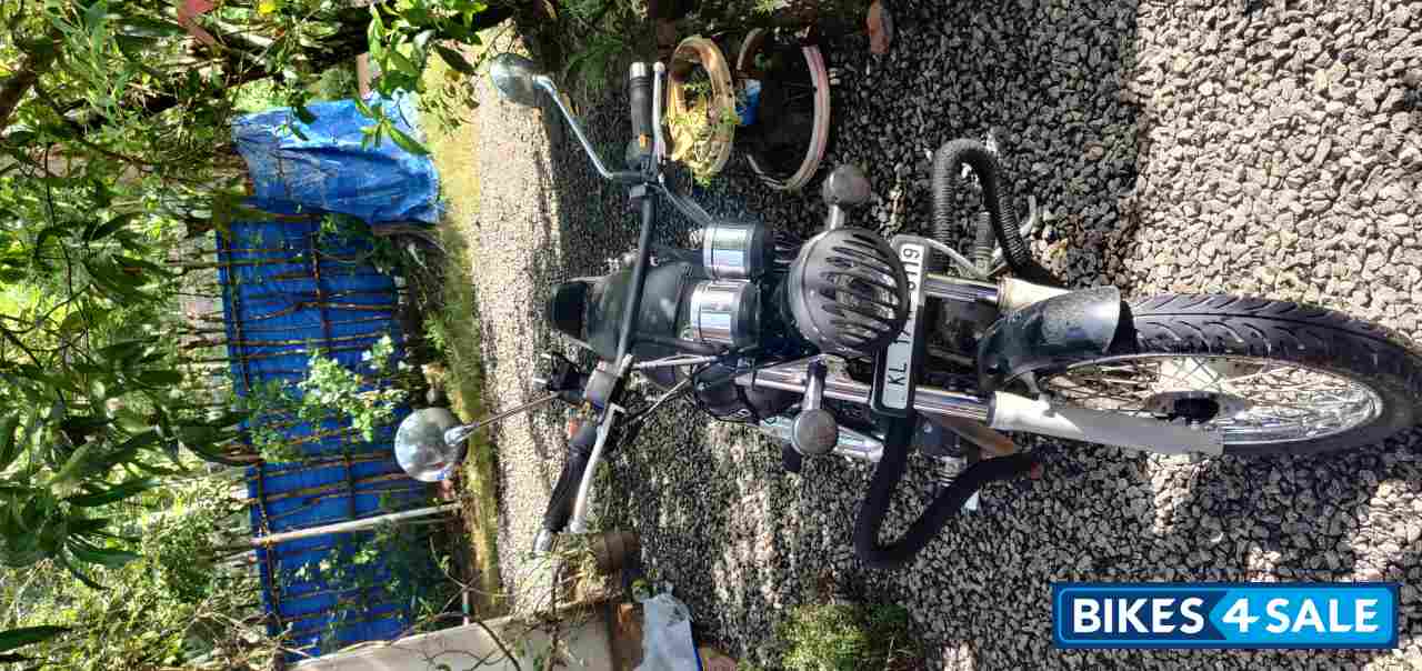 Mud Black Royal Enfield Thunderbird 350