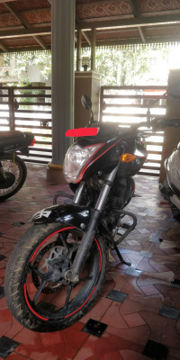 Black Suzuki Gixxer 150