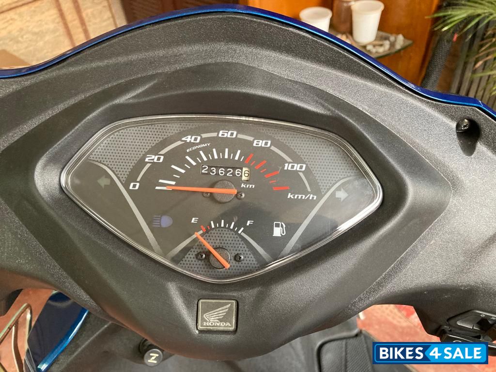 Pearl Blue Honda Activa 3G