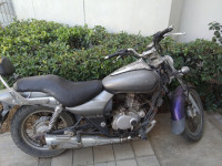 Bajaj Avenger 220 DTS-i