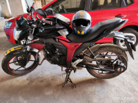 Dual Tone Black Suzuki Gixxer 150