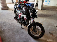 Dual Tone Black Suzuki Gixxer 150