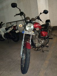 Red Royal Enfield Thunderbird TwinSpark 350