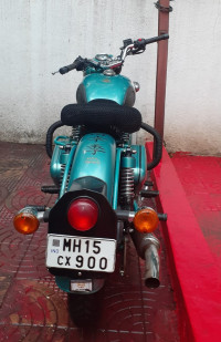 Green Royal Enfield Bullet 500