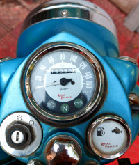 Green Royal Enfield Bullet 500
