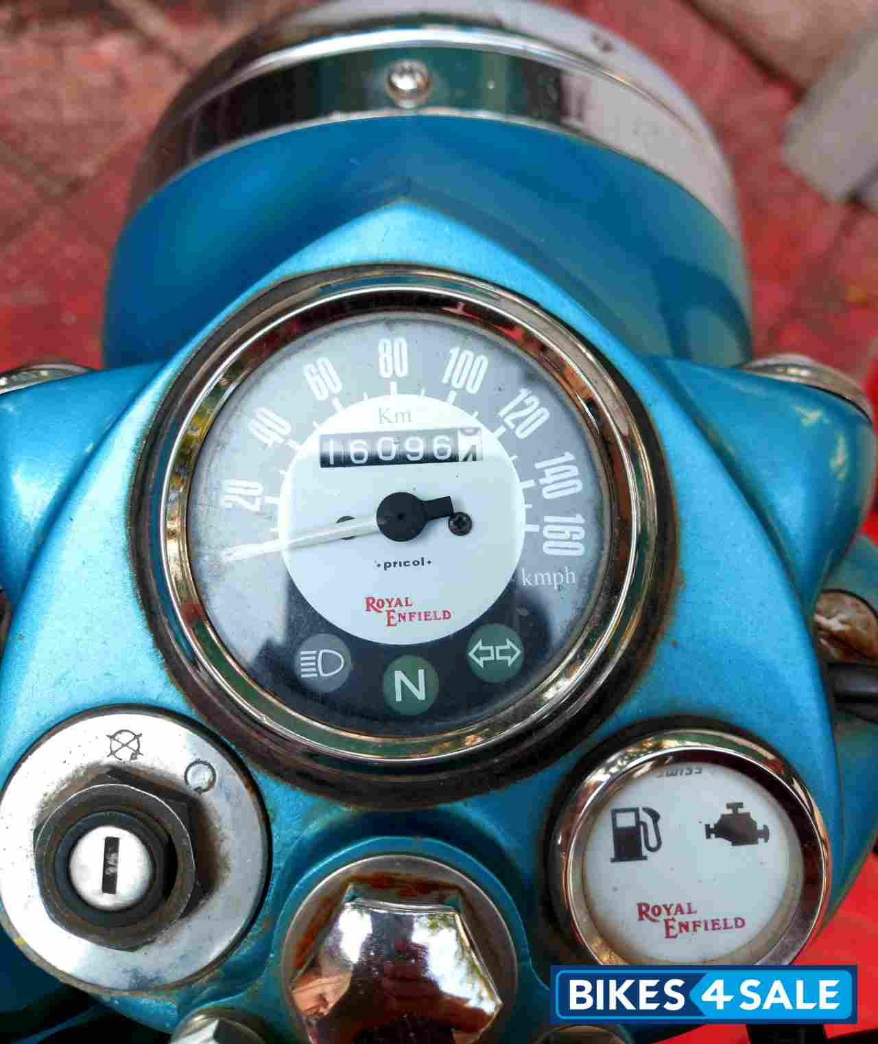 Green Royal Enfield Bullet 500