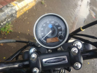 Black Bajaj Avenger Street 220