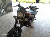 Bajaj Avenger Street 220