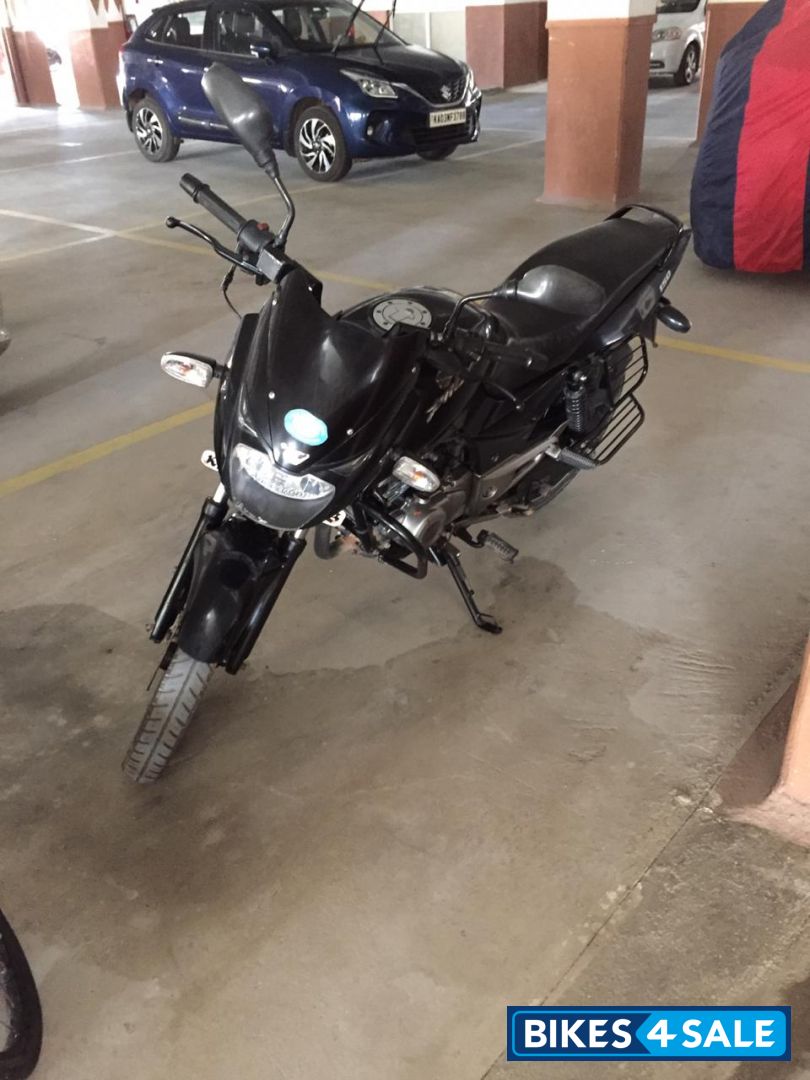 Black Bajaj Pulsar 150 DTSi