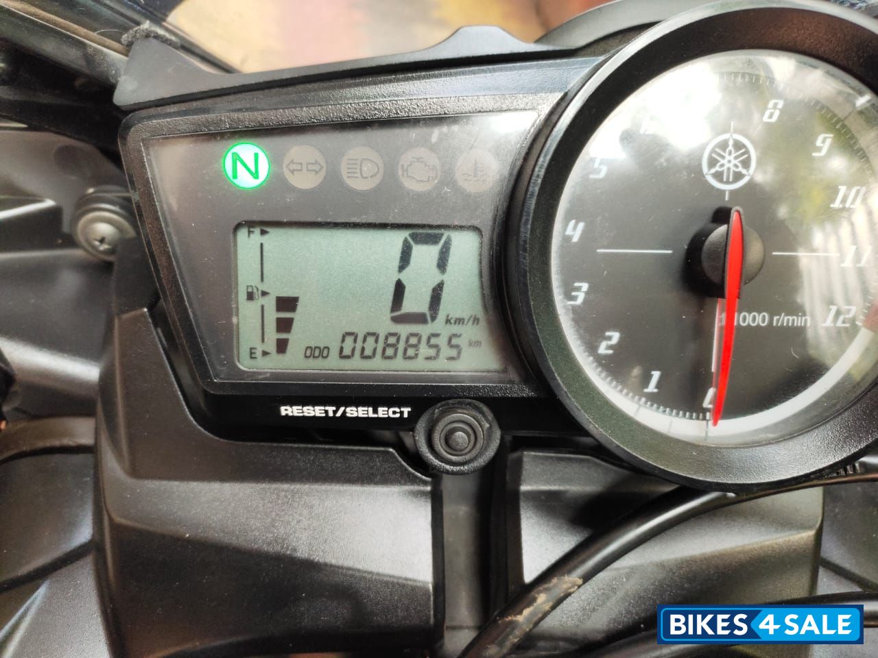 Black/blue Yamaha YZF R15 V2 Black/blue Yamaha YZF R15 V2