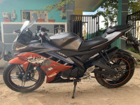 Yamaha YZF R15 V2