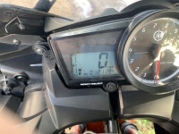 Yamaha YZF R15 V2