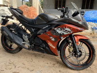 Yamaha YZF R15 V2