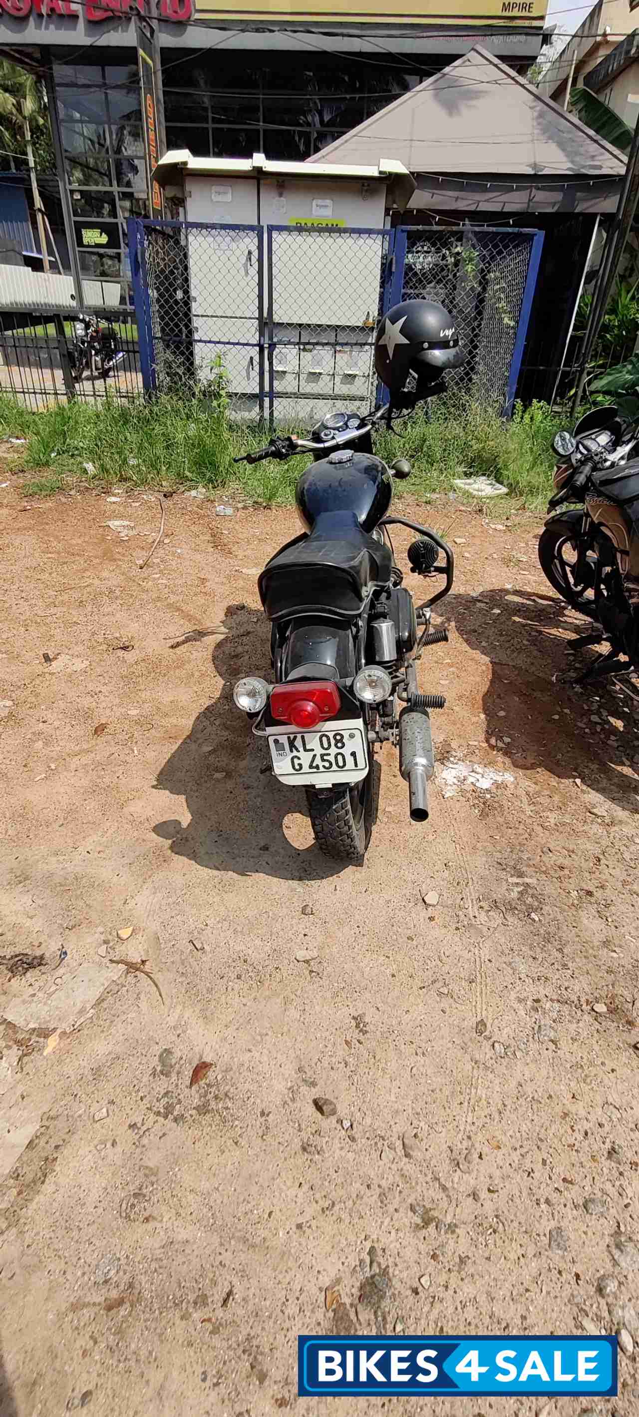 Royal Enfield Bullet 350