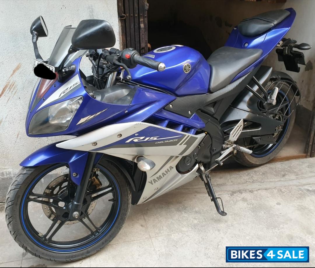 Yamaha YZF R15 V2
