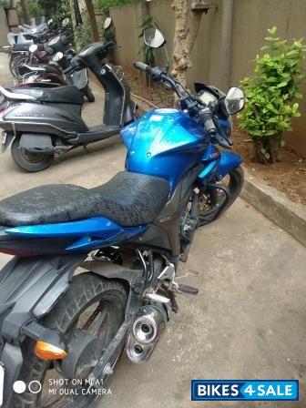 Blue Suzuki Gixxer 150