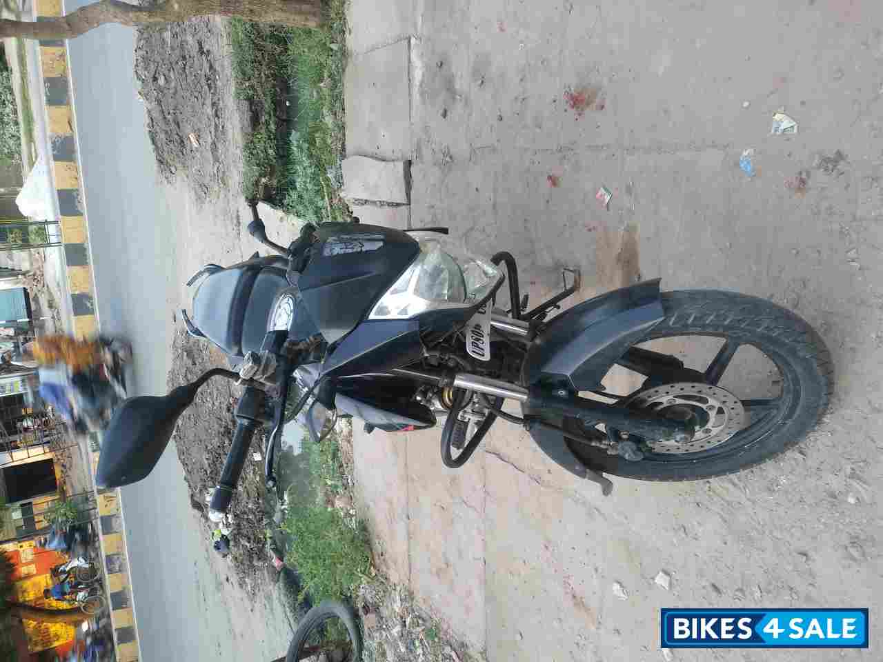 Bajaj Pulsar 135LS