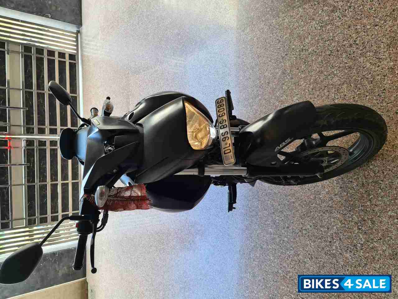 Black And Red Suzuki Intruder 150 FI