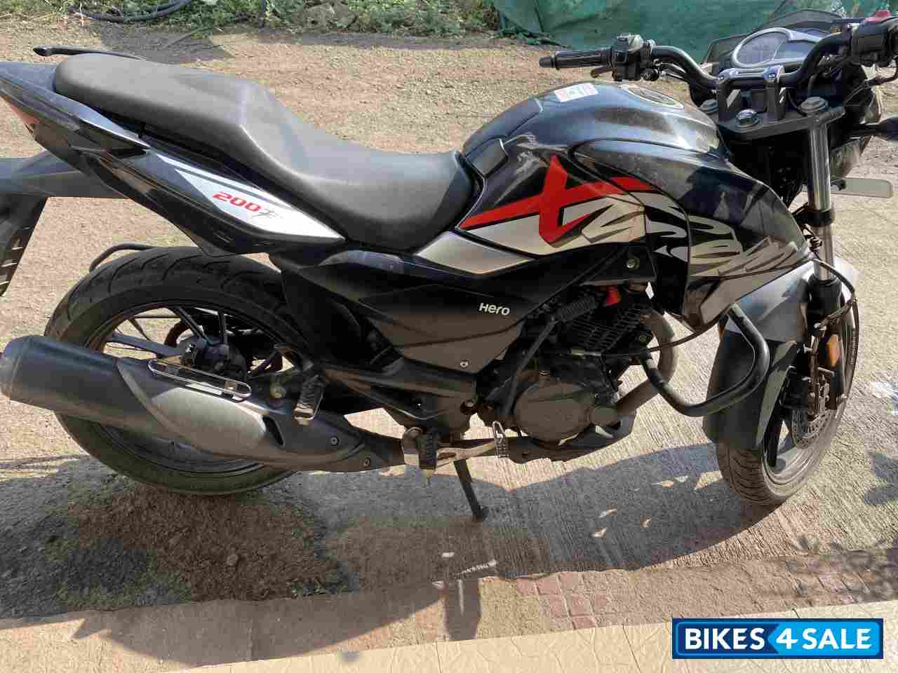 Black & Silver Hero CBZ Xtreme