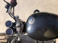 Black Royal Enfield Thunderbird TwinSpark 350