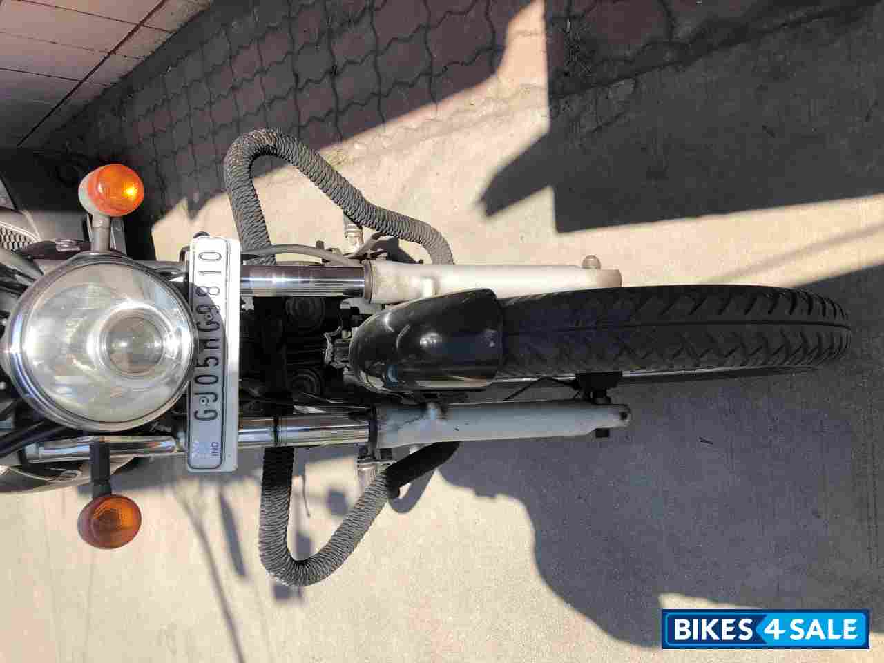 Black Royal Enfield Thunderbird TwinSpark 350