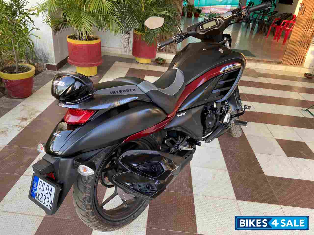 Suzuki Intruder 150 FI