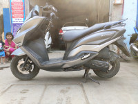 Suzuki Burgman Street