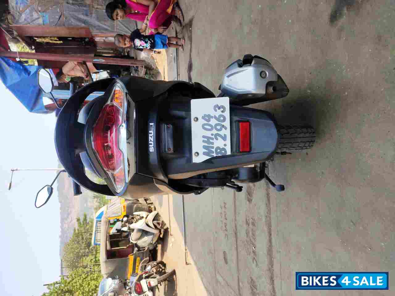 Suzuki Burgman Street