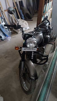 Gunmetal Grey Royal Enfield Classic Gunmetal Grey