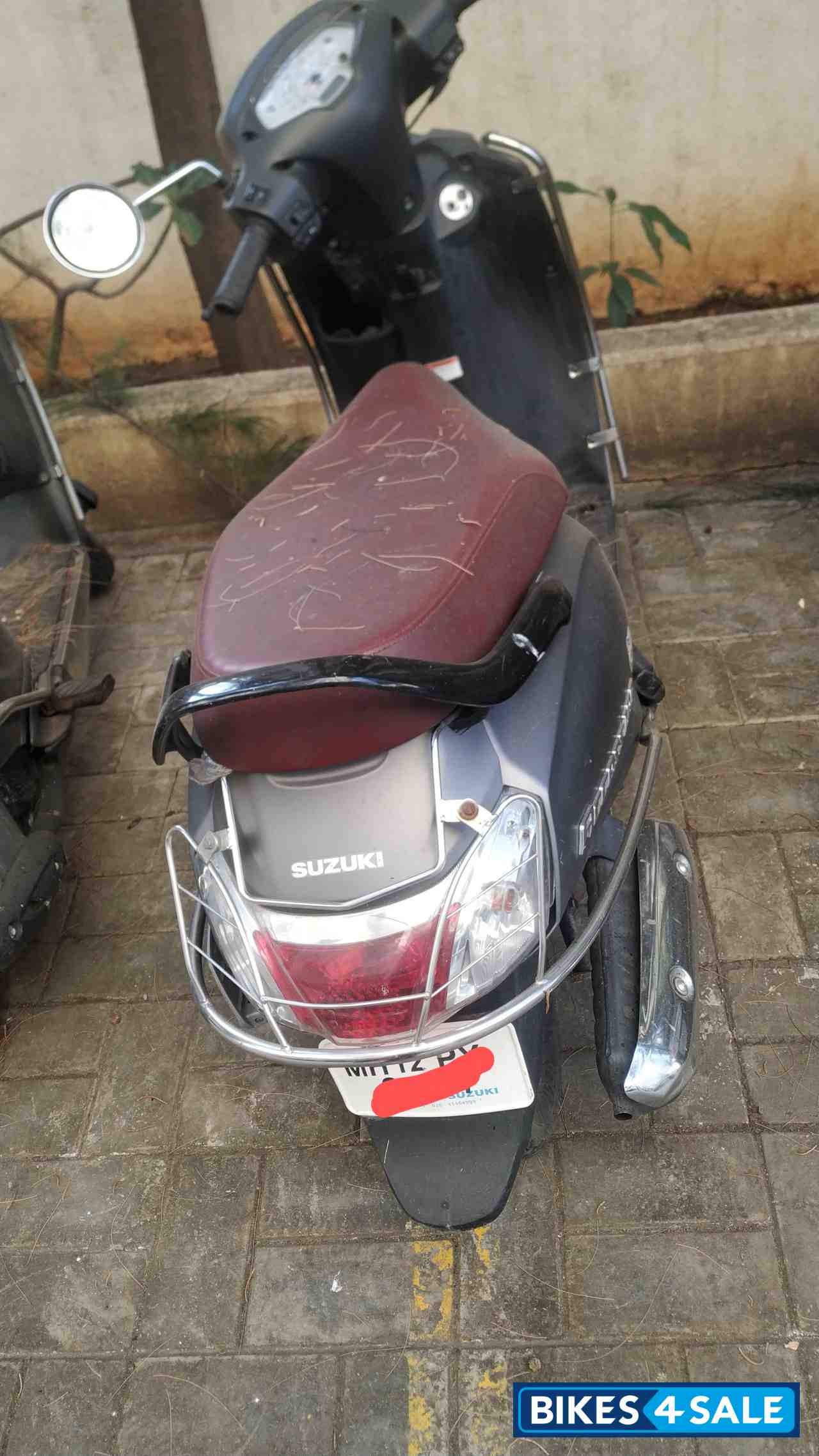 Ash Grey Suzuki Access 125 Special Edition