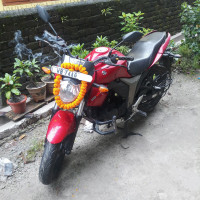 Red Suzuki Gixxer 150