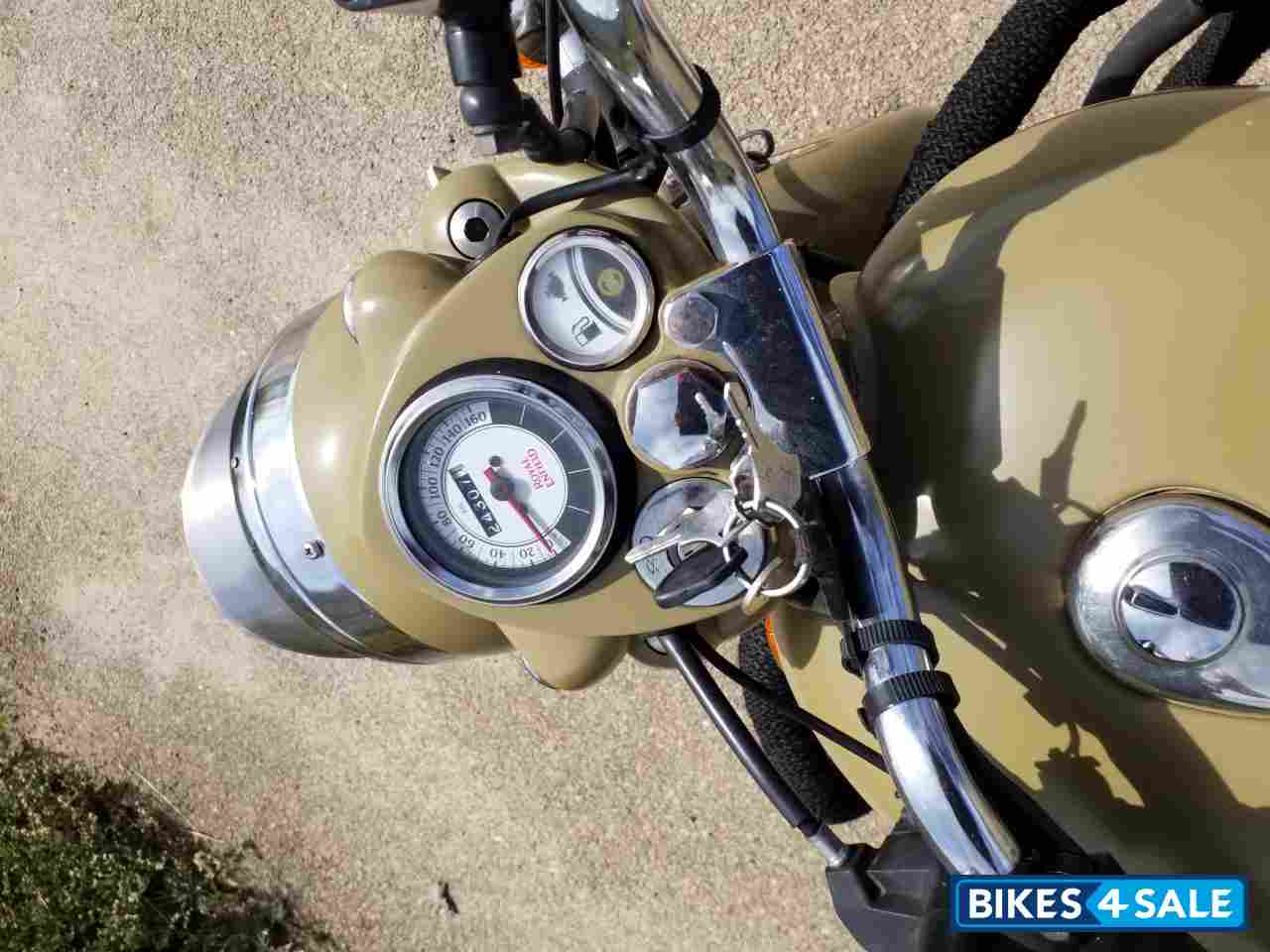 Royal Enfield Classic Desert Storm