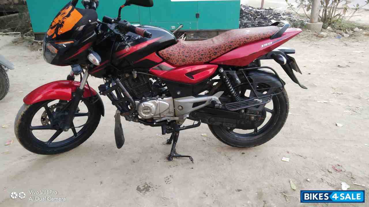 Bajaj Pulsar 150 NS